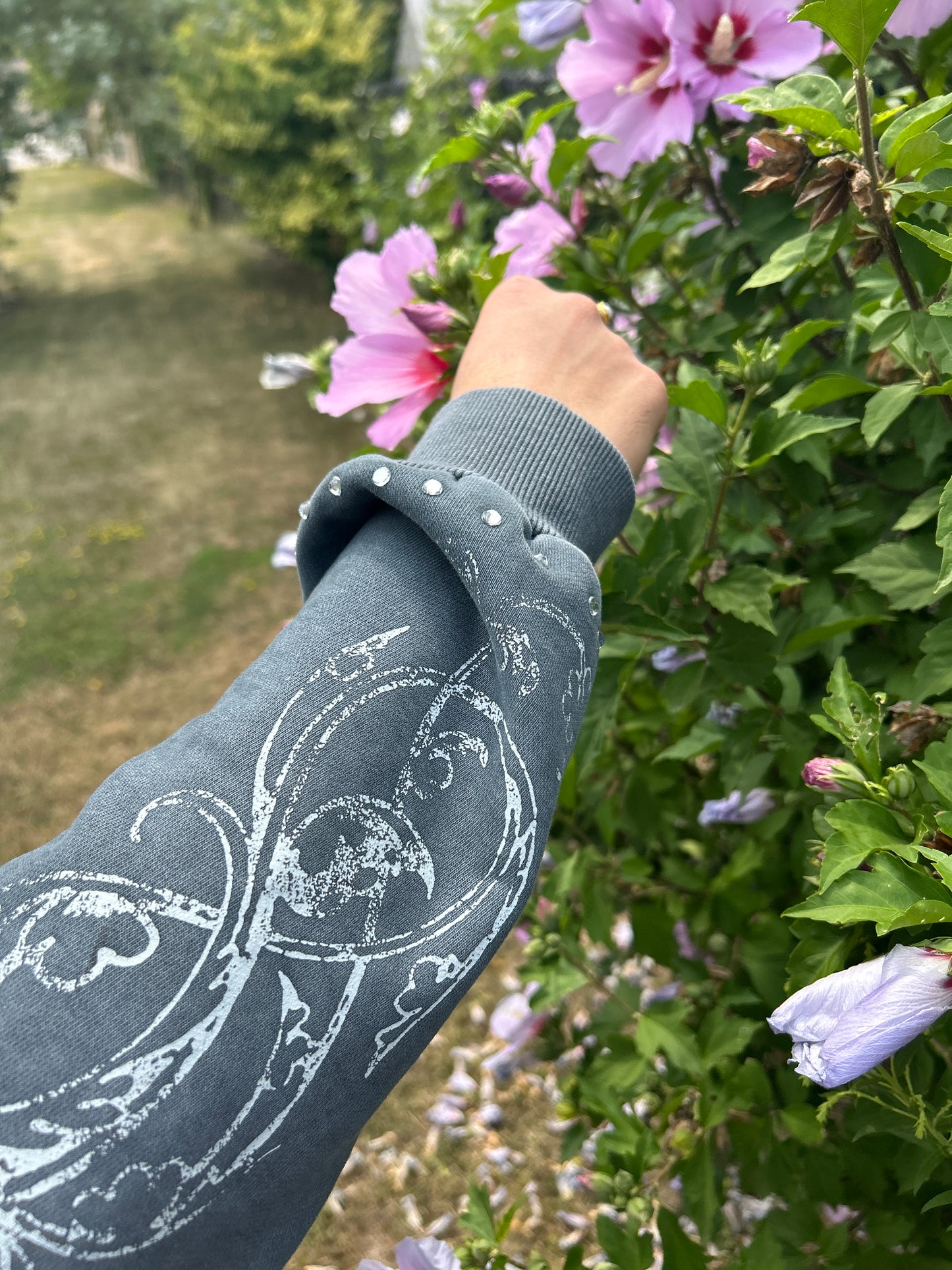 "phantom grey" hoodie